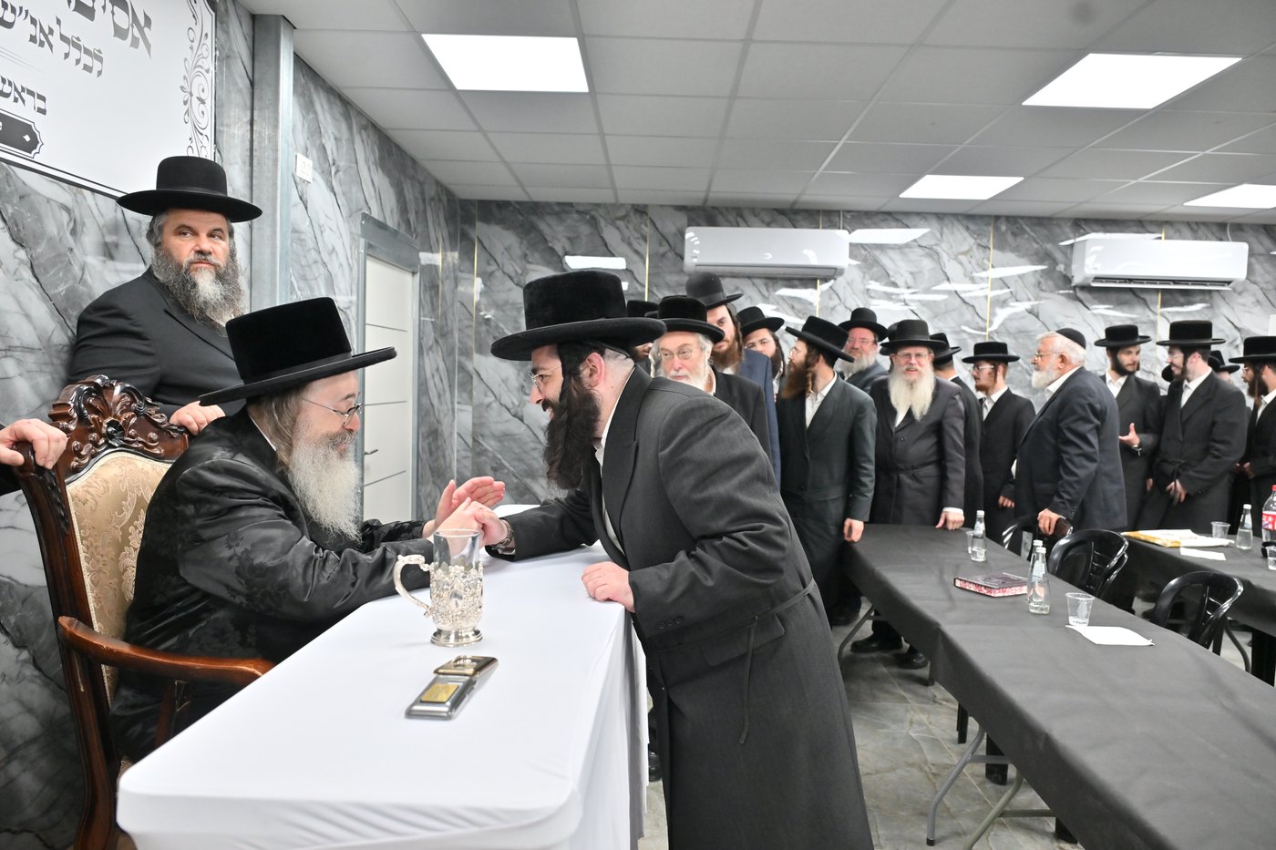 האדמו"ר מתולדות משה בביקור בבית שמש