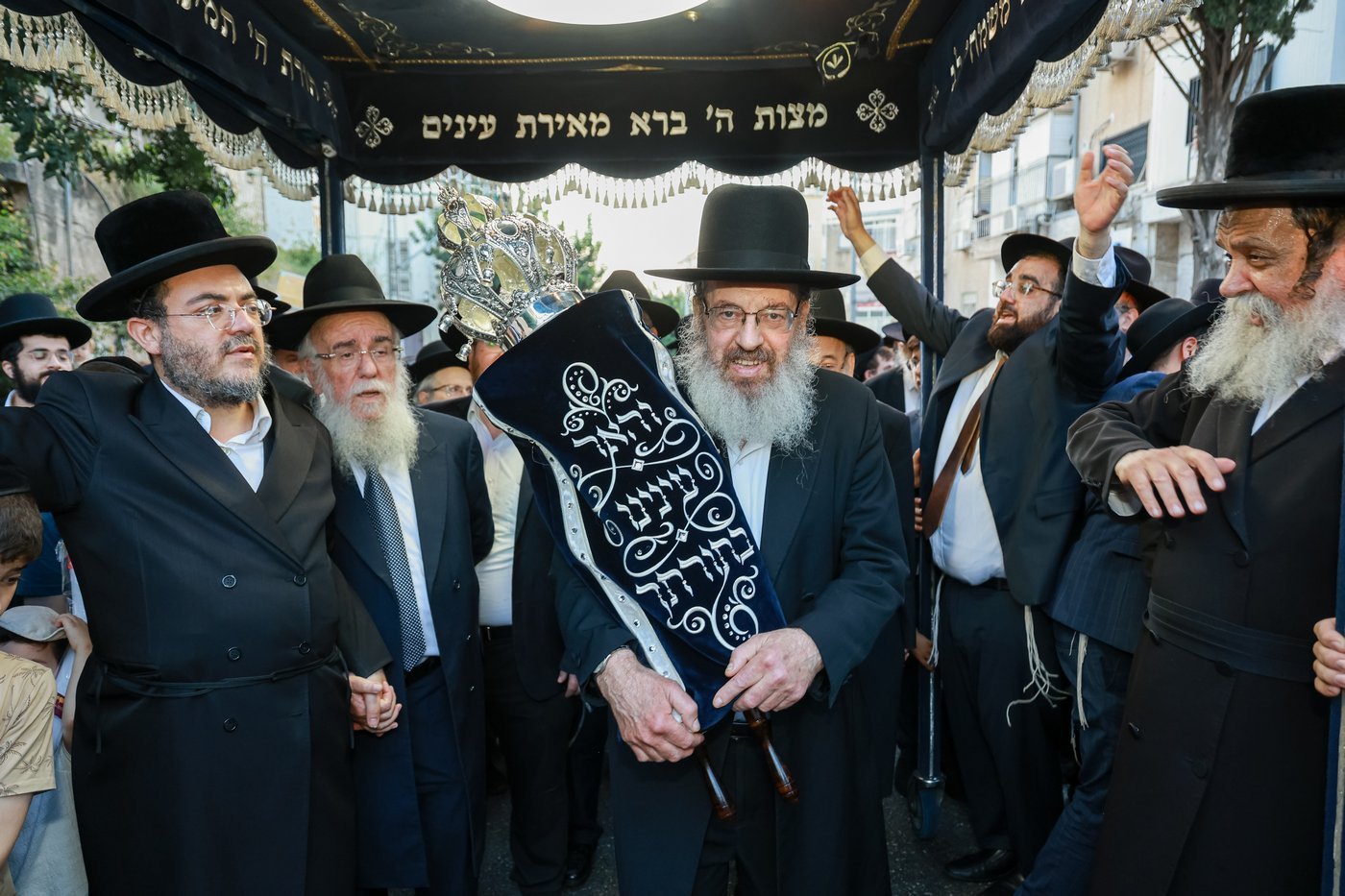  הכנסת ס"ת לקהילת 'עדת ישראל' בחיפה