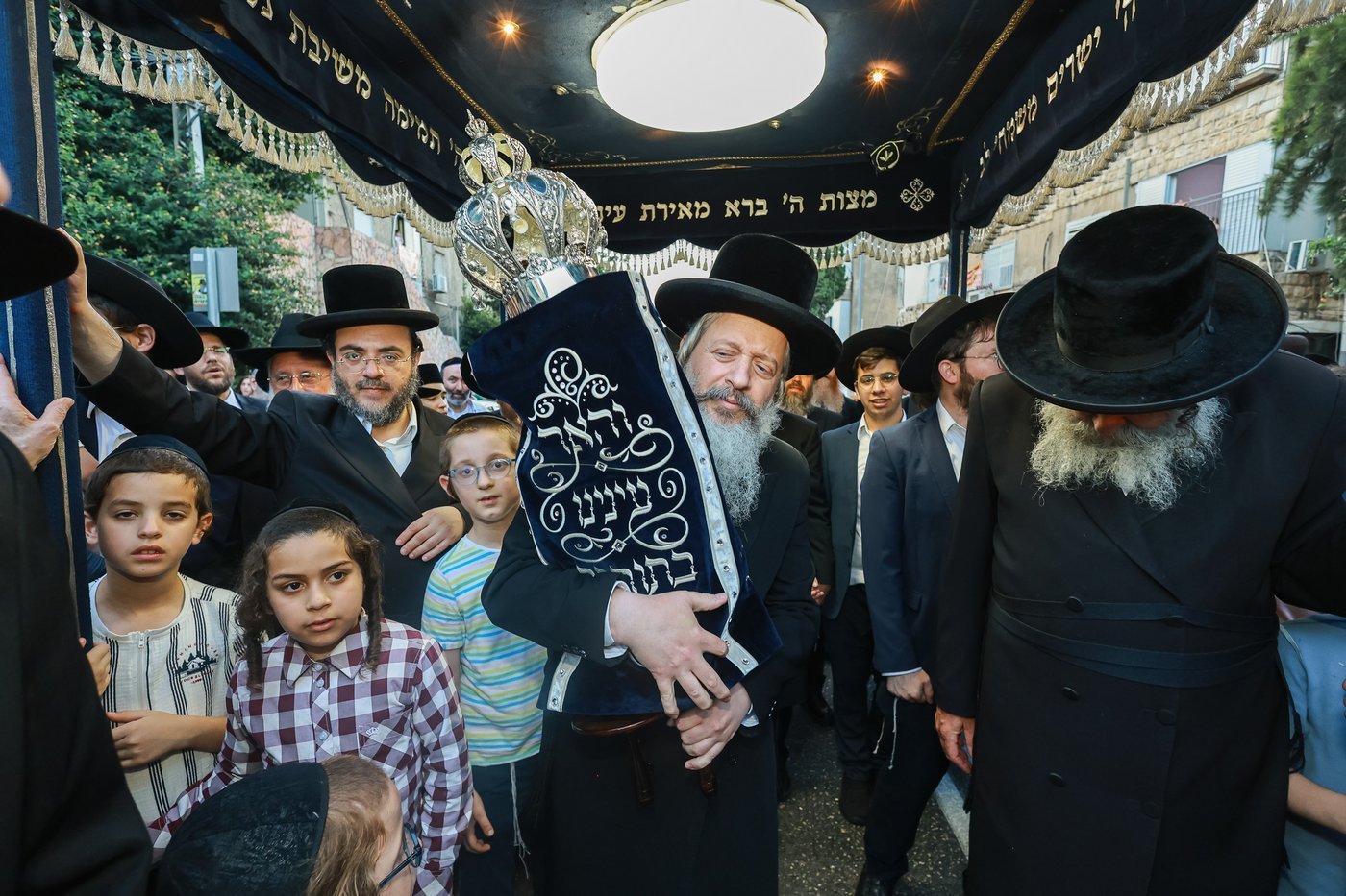  הכנסת ס"ת לקהילת 'עדת ישראל' בחיפה