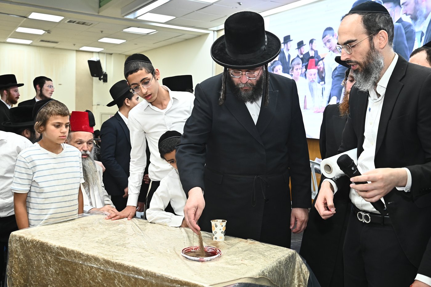 מעמד שחיטת כבש בבני ברק