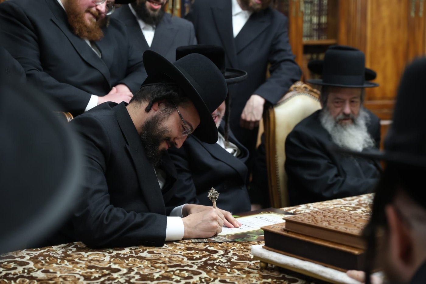 המעמד במעונו של האדמו"ר מסאטמר