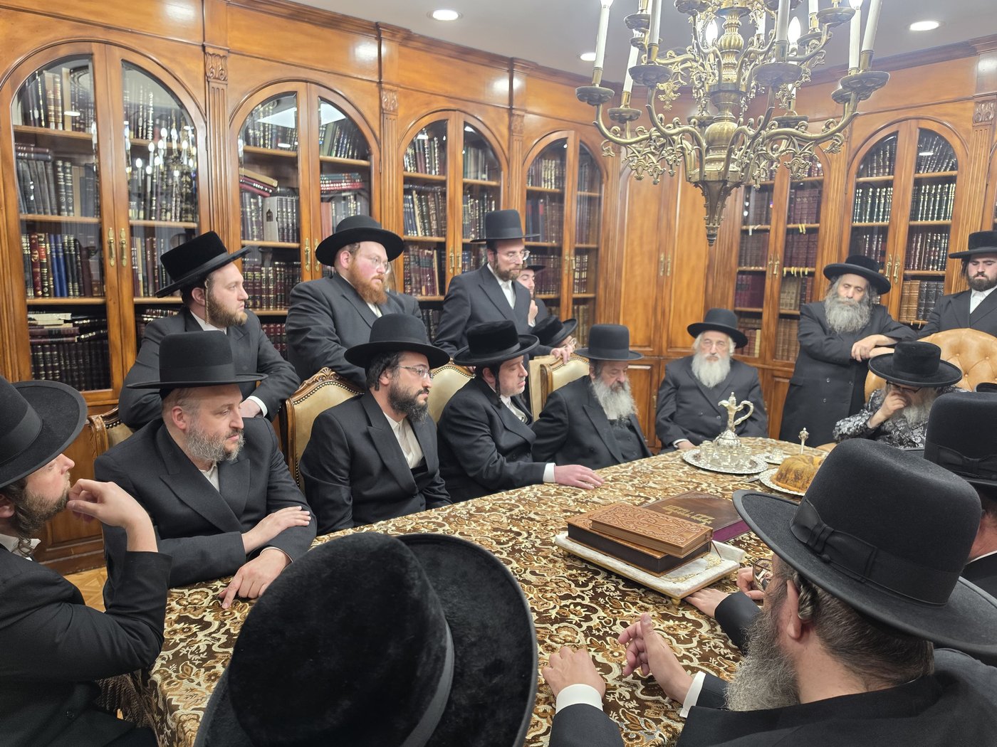 המעמד במעונו של האדמו"ר מסאטמר