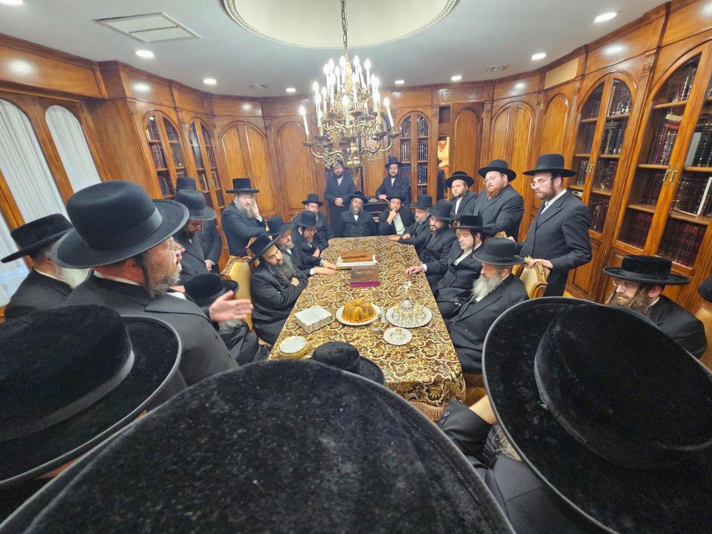המעמד במעונו של האדמו"ר מסאטמר