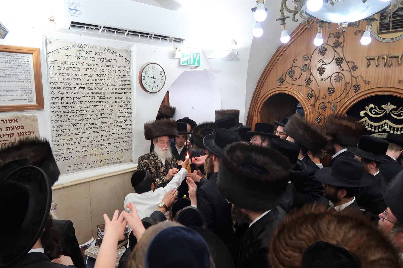 האדמו"ר מספינקא ירושלים מוצ"ש במירון