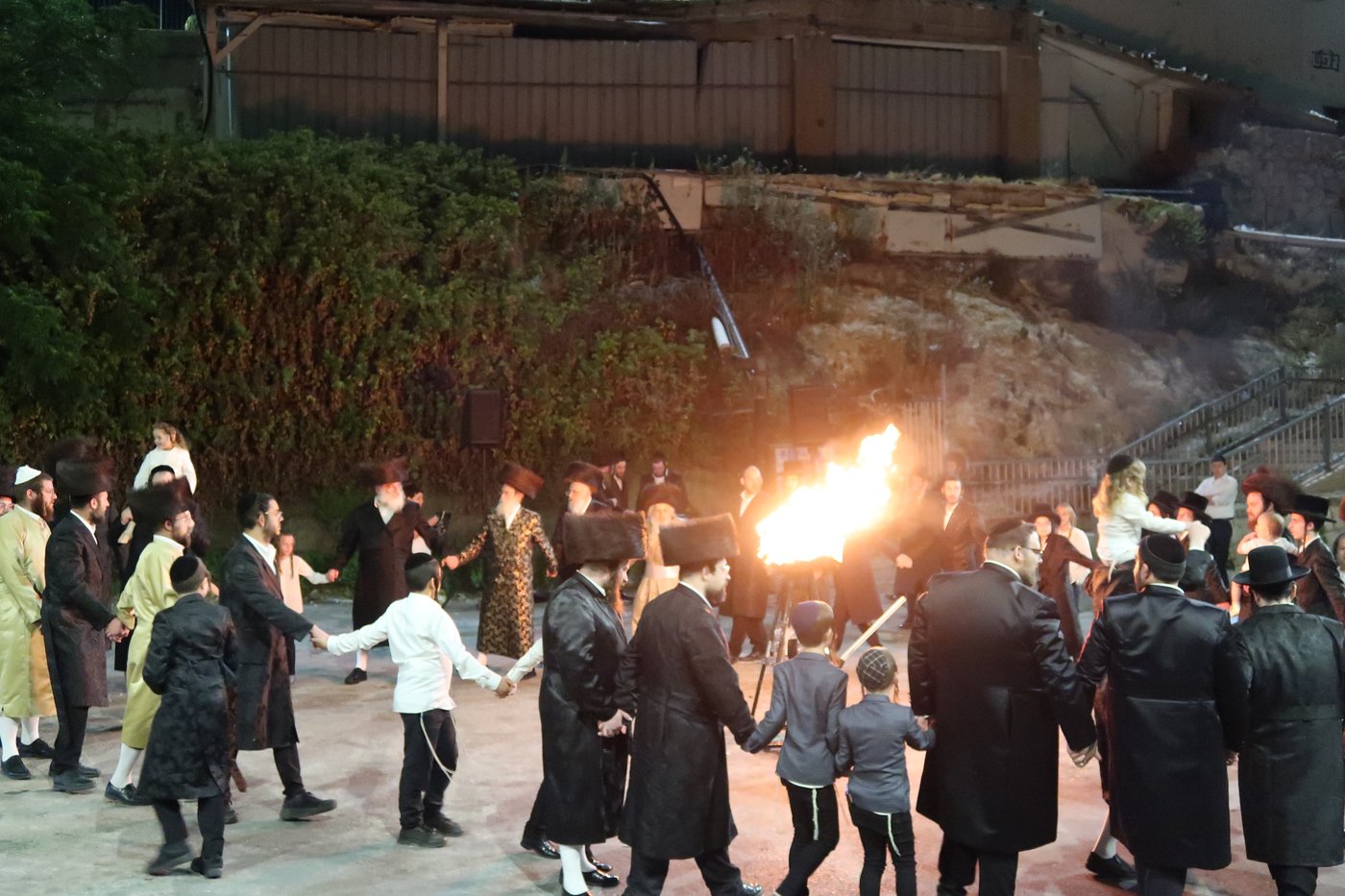 האדמו"ר מספינקא ירושלים מוצ"ש במירון