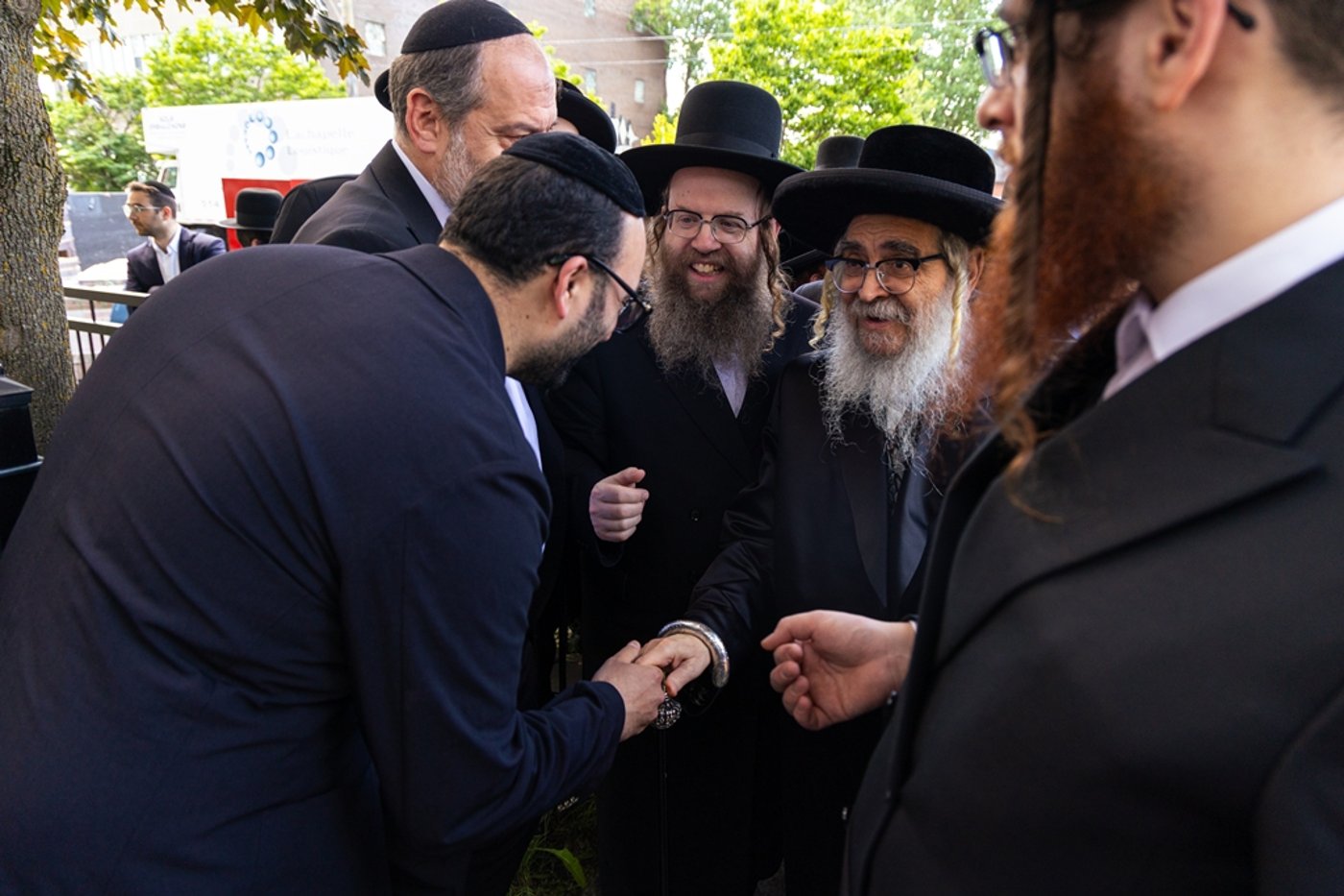 האדמו"ר מסאטמר בחומש סעודה במונטריאול