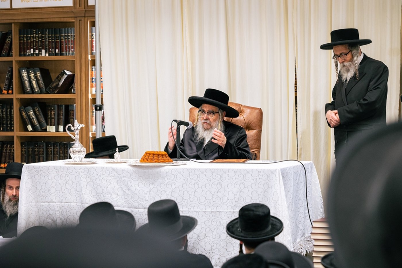 האדמו"ר מסאטמר בביקור בישיבה במונטריאול