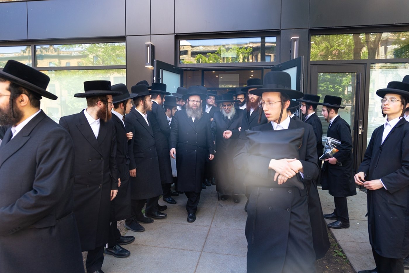 האדמו"ר מסאטמר בביקור בישיבה במונטריאול