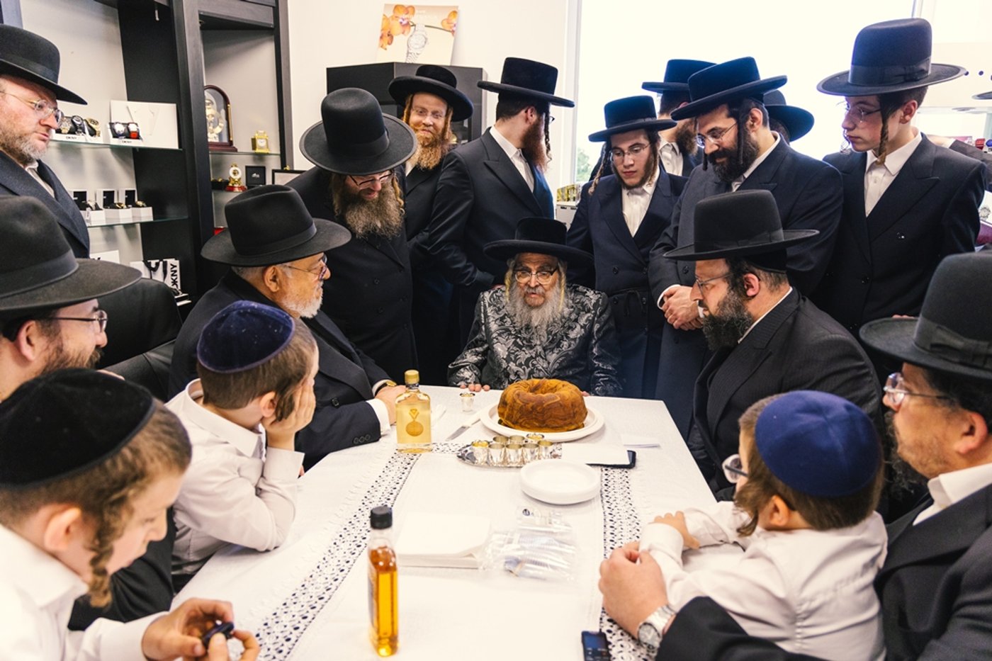 האדמו"ר מסאטמר בביקור בישיבה במונטריאול