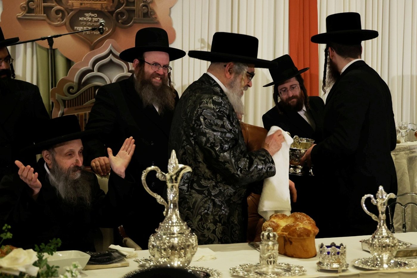 האדמו"ר מסאטמר בסיום מסכת שבת במונטריאול