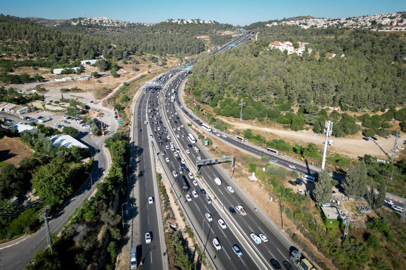 אלימות חסרת רסן הופעלה, קרוב לרבבת כלי רכב נעו בשיירות איטיות לכלא | המראות מ"מחאת הרכבים"
