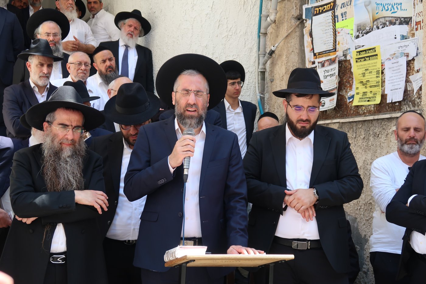הלוויית הרבנית צרף ע"ה
