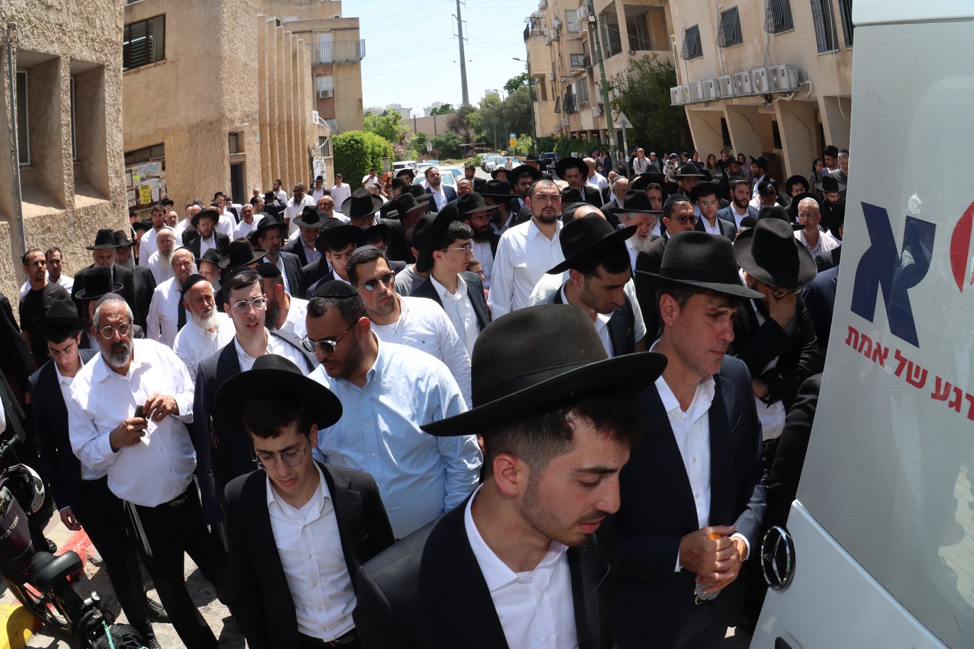 הלוויית הרבנית צרף ע"ה