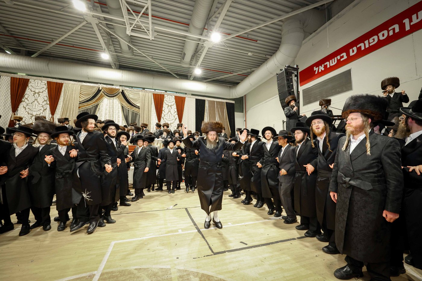 שמחת בית נדבורנה ירושלים - סקולען - סאווראן - ראדומישלא