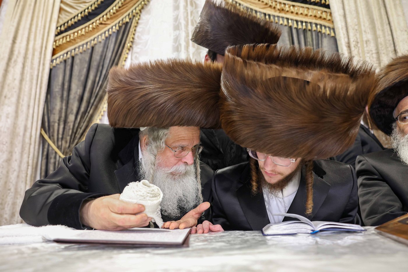 שמחת בית נדבורנה ירושלים - סקולען - סאווראן - ראדומישלא