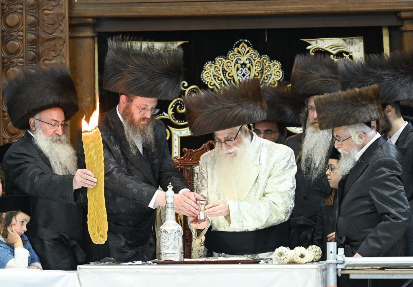 מוצאי שבת ש"ב בצאנז