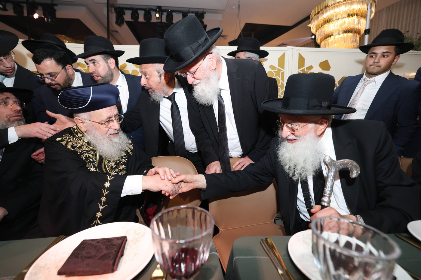 נישואי נכדתם המשותפת של הגר"י יוסף והגרש"מ עמאר