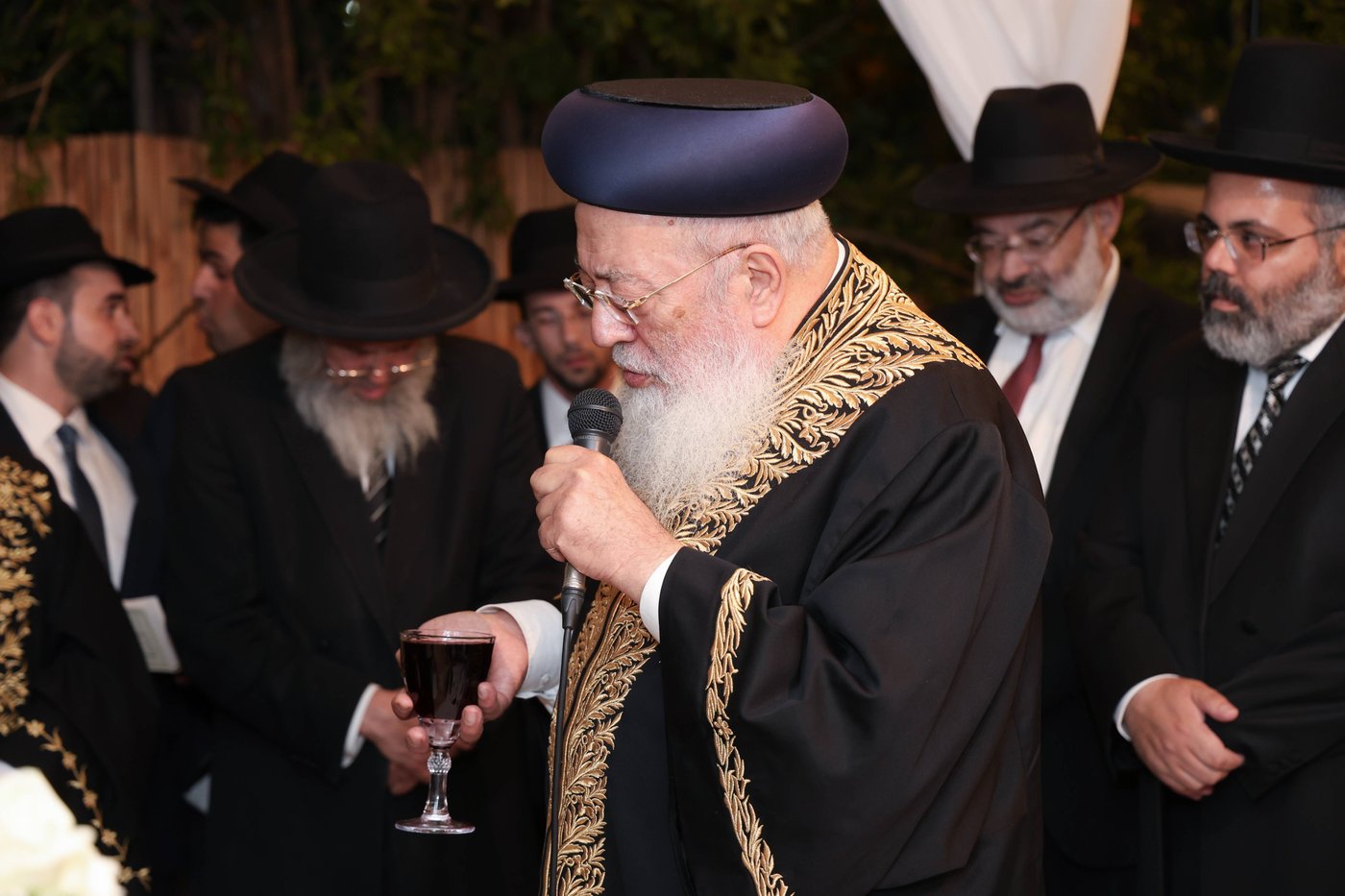 נישואי נכדתם המשותפת של הגר"י יוסף והגרש"מ עמאר