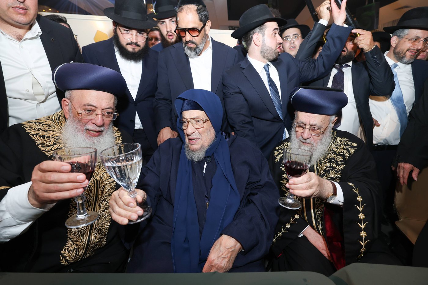 נישואי נכדתם המשותפת של הגר"י יוסף והגרש"מ עמאר