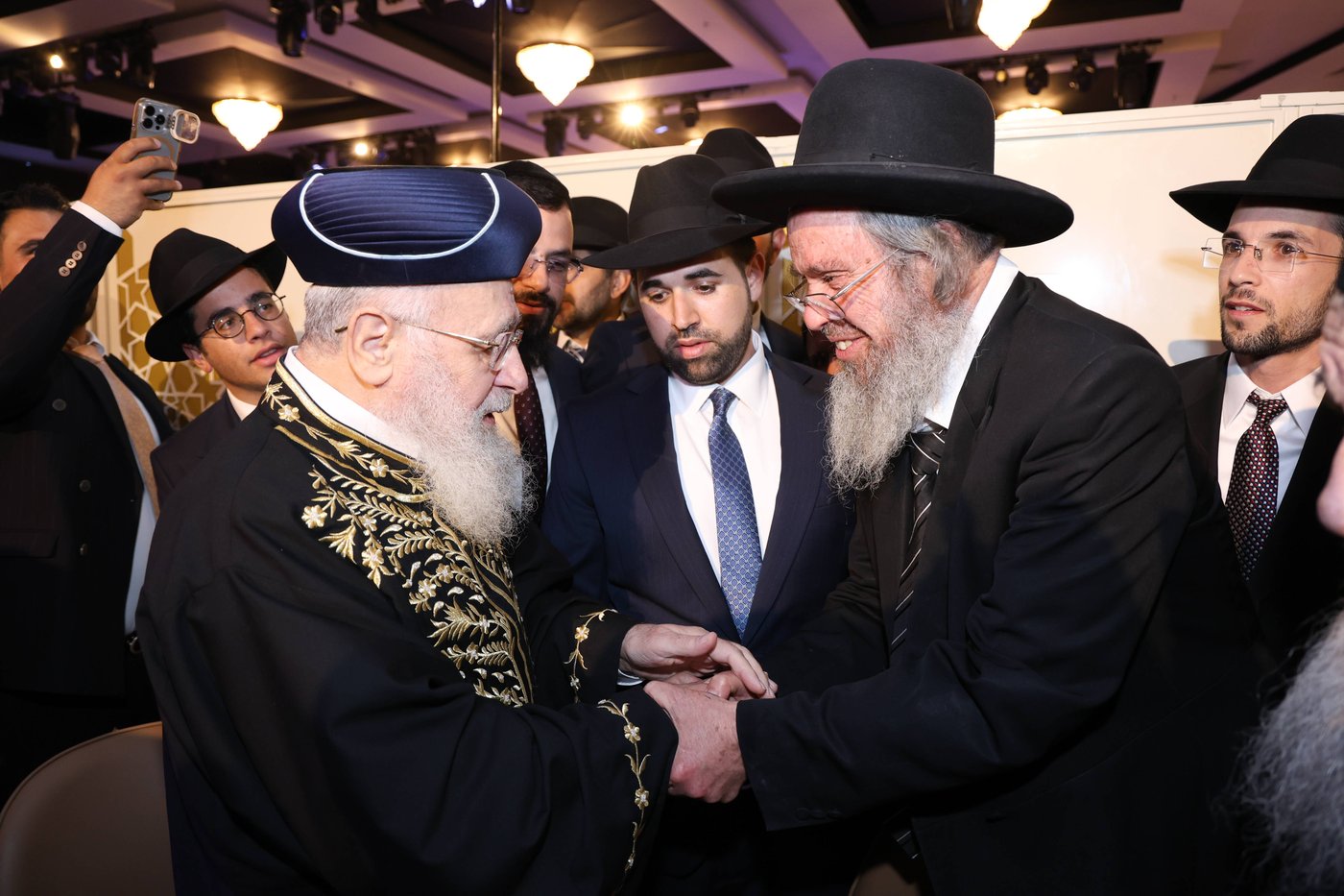 נישואי נכדתם המשותפת של הגר"י יוסף והגרש"מ עמאר