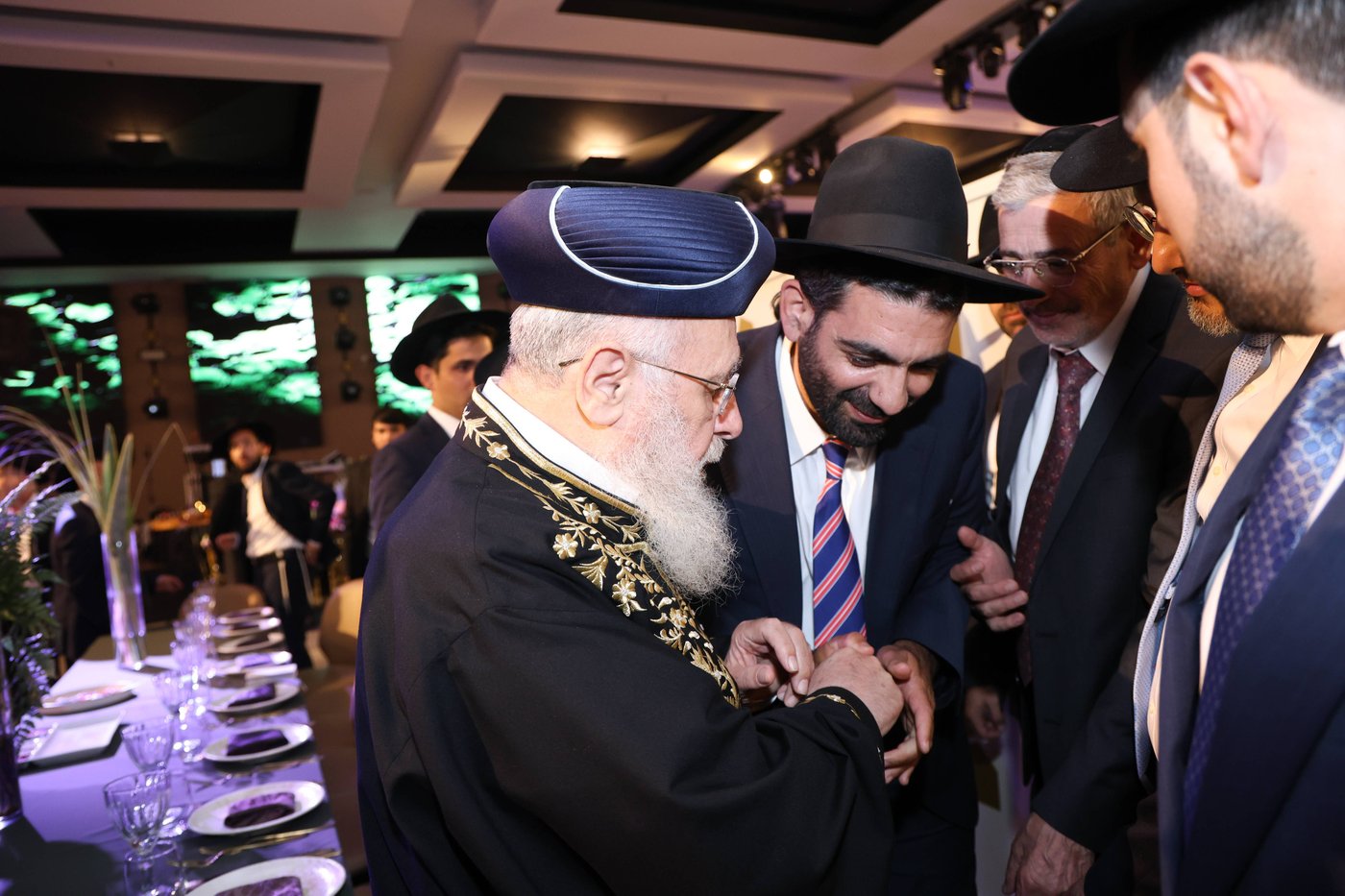 נישואי נכדתם המשותפת של הגר"י יוסף והגרש"מ עמאר