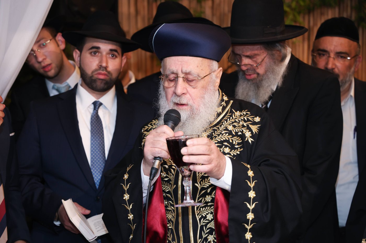 נישואי נכדתם המשותפת של הגר"י יוסף והגרש"מ עמאר