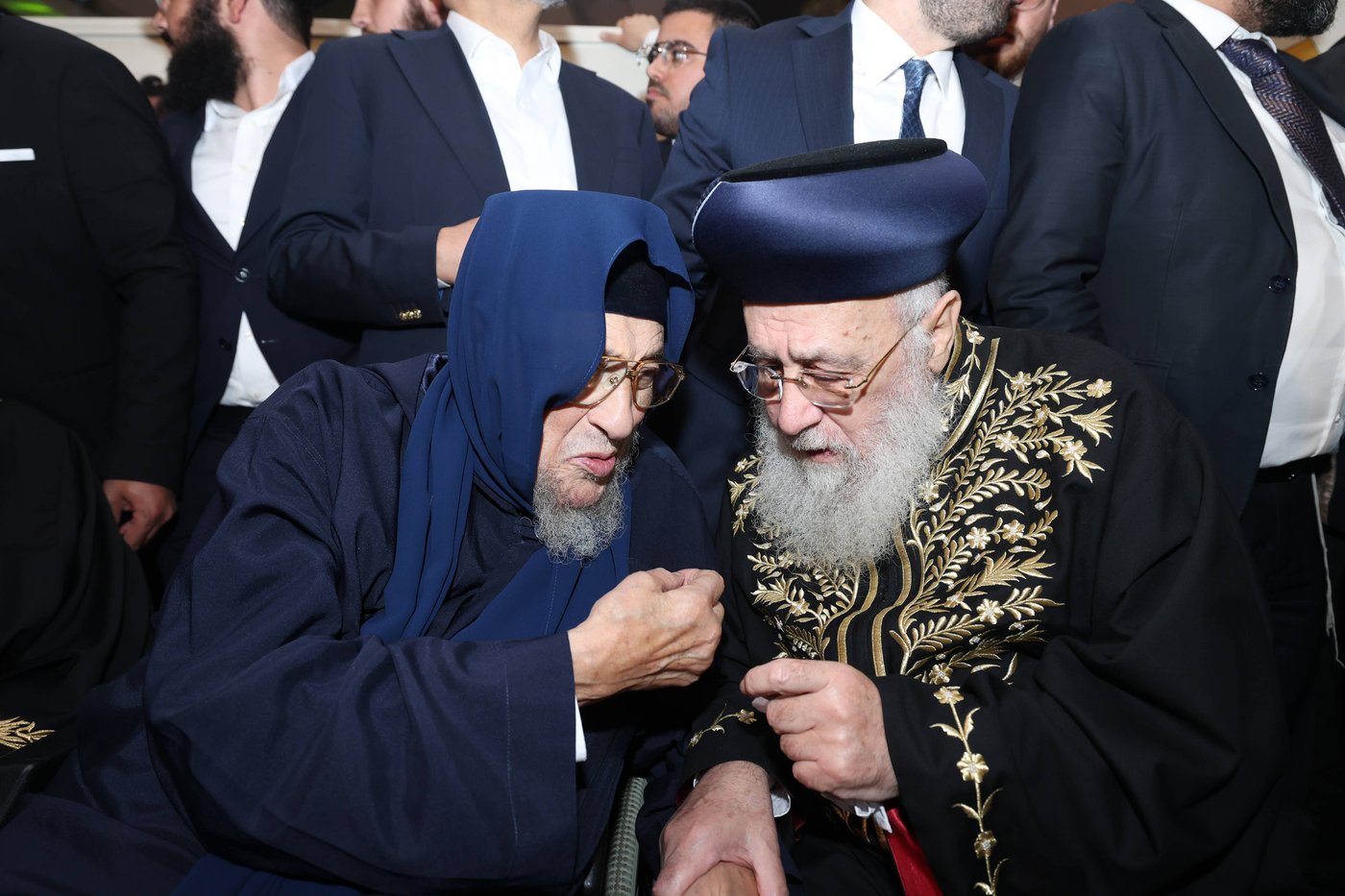 נישואי נכדתם המשותפת של הגר"י יוסף והגרש"מ עמאר