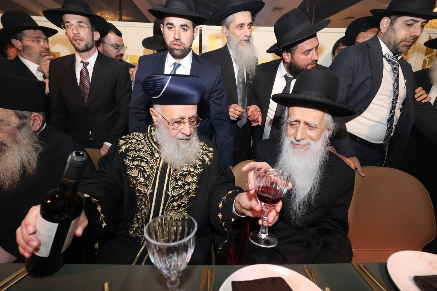 נישואי נכדתם המשותפת של הגר"י יוסף והגרש"מ עמאר