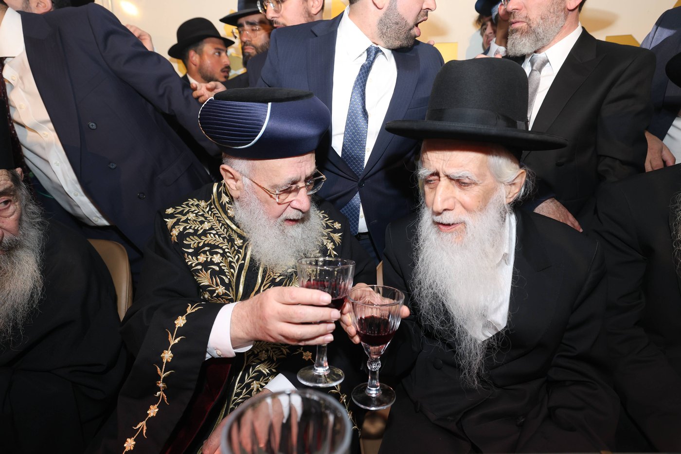 נישואי נכדתם המשותפת של הגר"י יוסף והגרש"מ עמאר