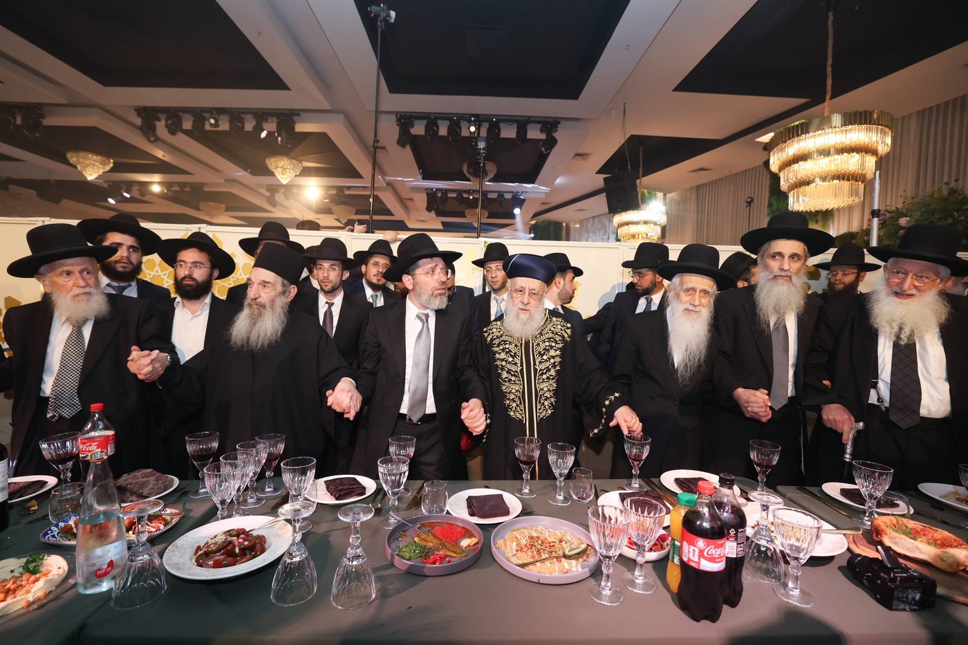 נישואי נכדתם המשותפת של הגר"י יוסף והגרש"מ עמאר