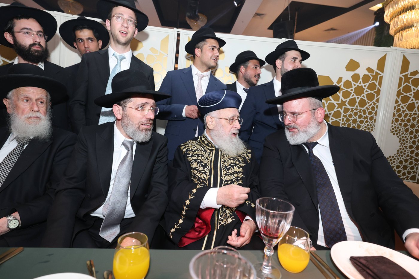 נישואי נכדתם המשותפת של הגר"י יוסף והגרש"מ עמאר