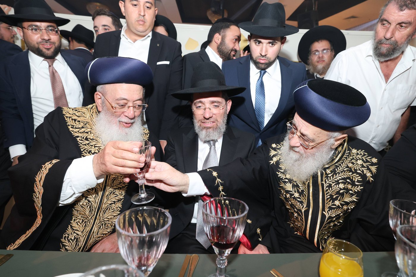 נישואי נכדתם המשותפת של הגר"י יוסף והגרש"מ עמאר