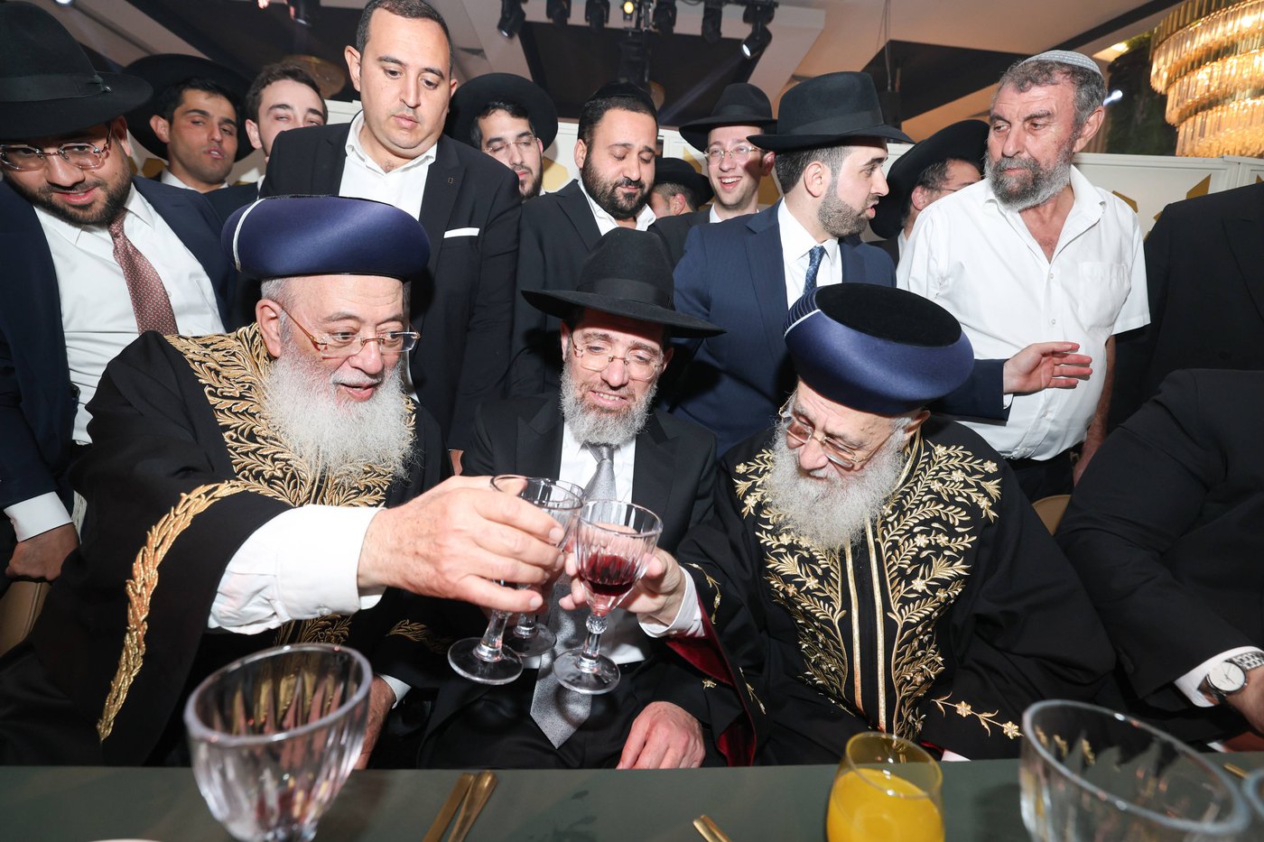נישואי נכדתם המשותפת של הגר"י יוסף והגרש"מ עמאר