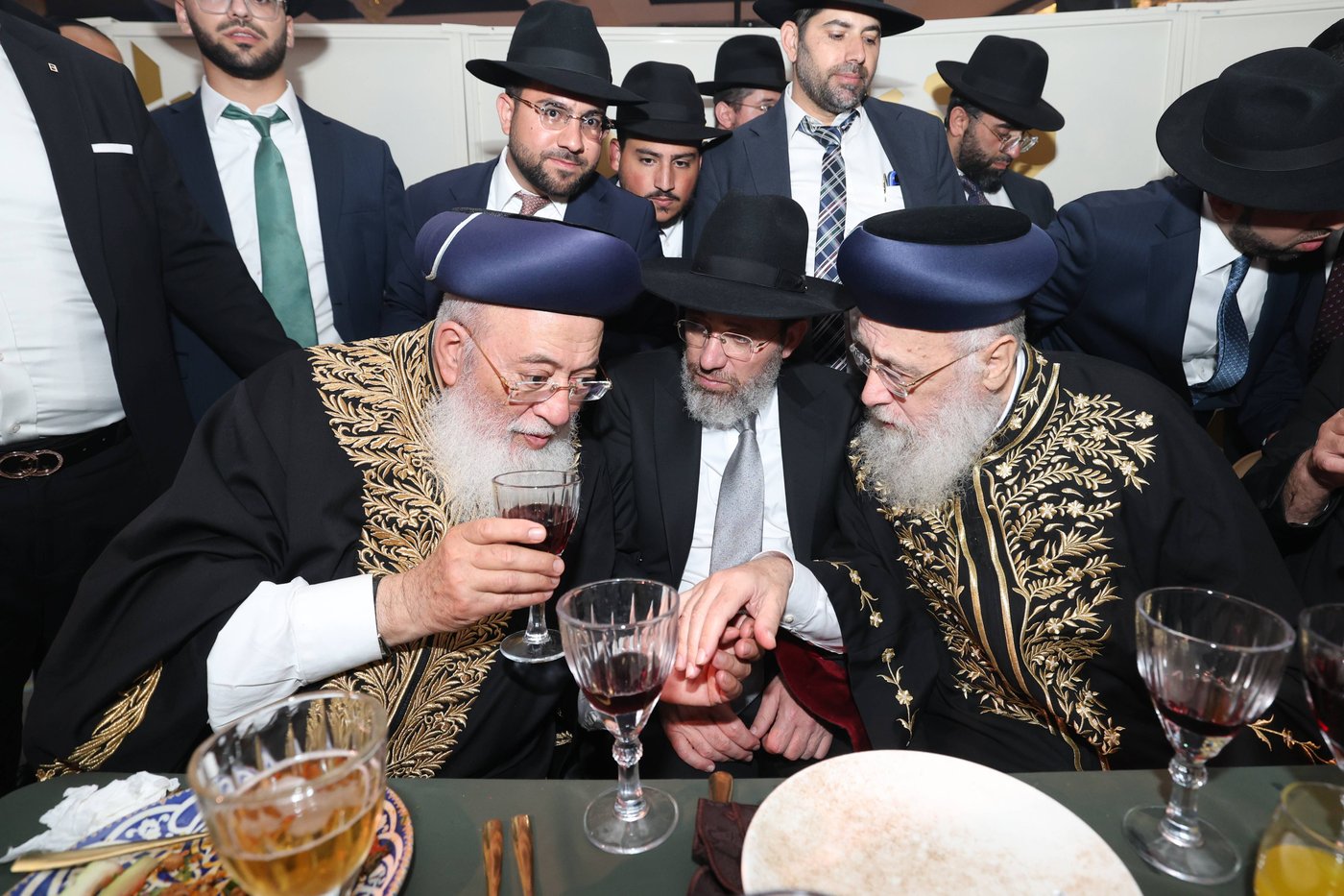 נישואי נכדתם המשותפת של הגר"י יוסף והגרש"מ עמאר