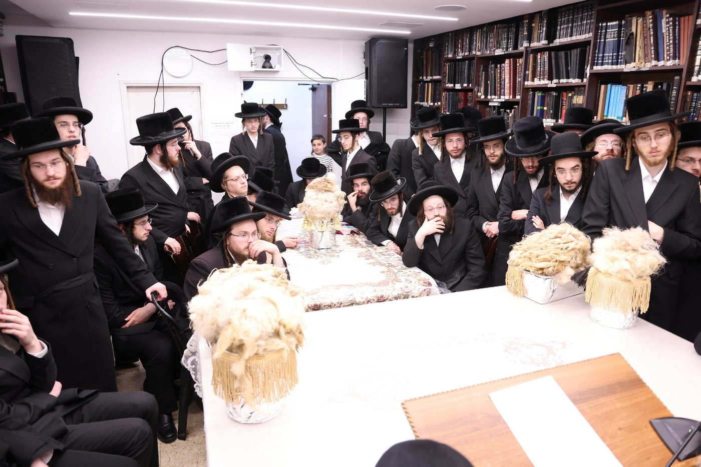 הגר"מ שטרנבוך במעמד 'ראשית הגז'