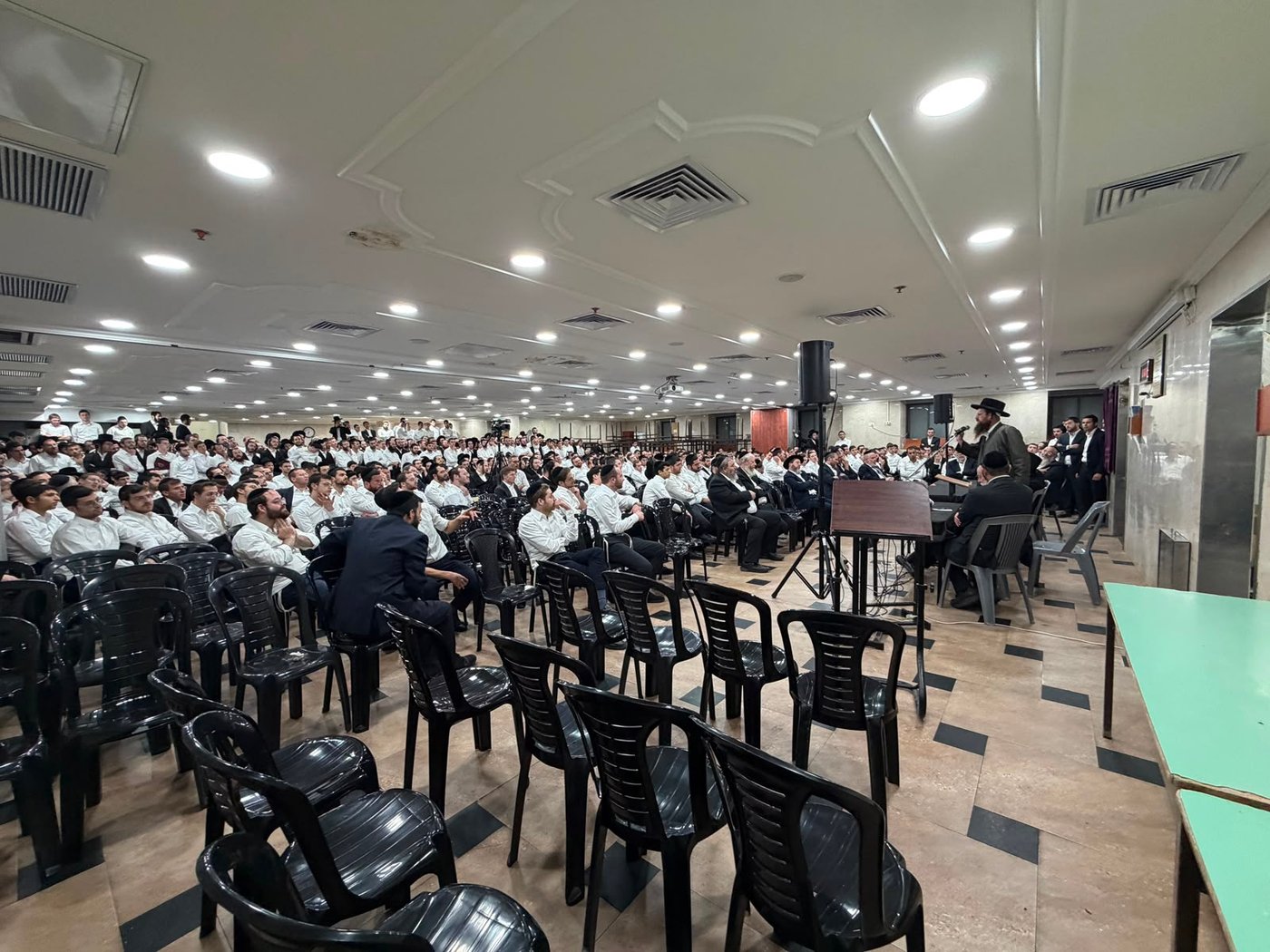 ממראות העצרת בישיבה