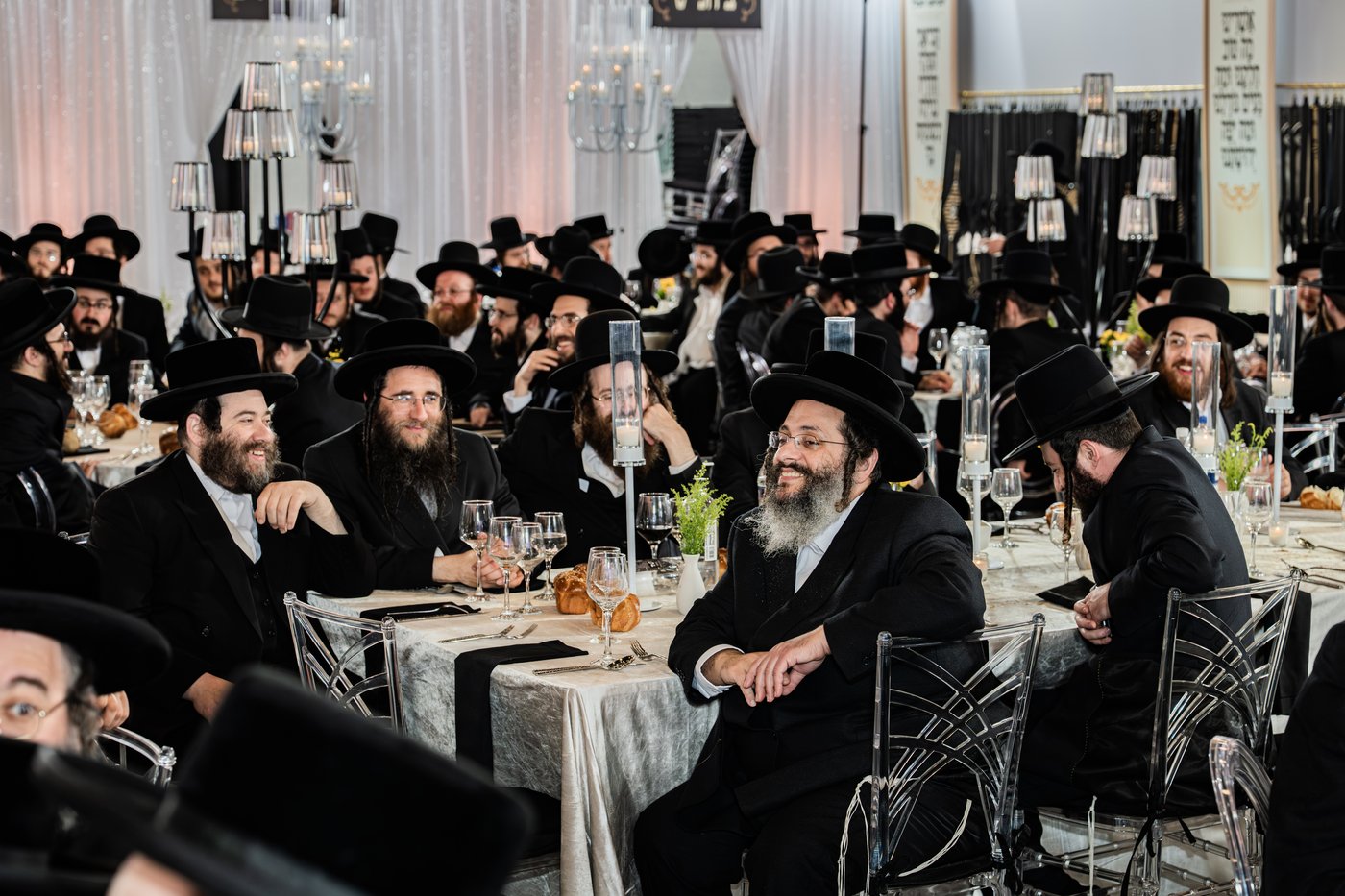 מסיבת שבע הברכות בסאטמר לכבודו של ר' חיים שלמה פישר