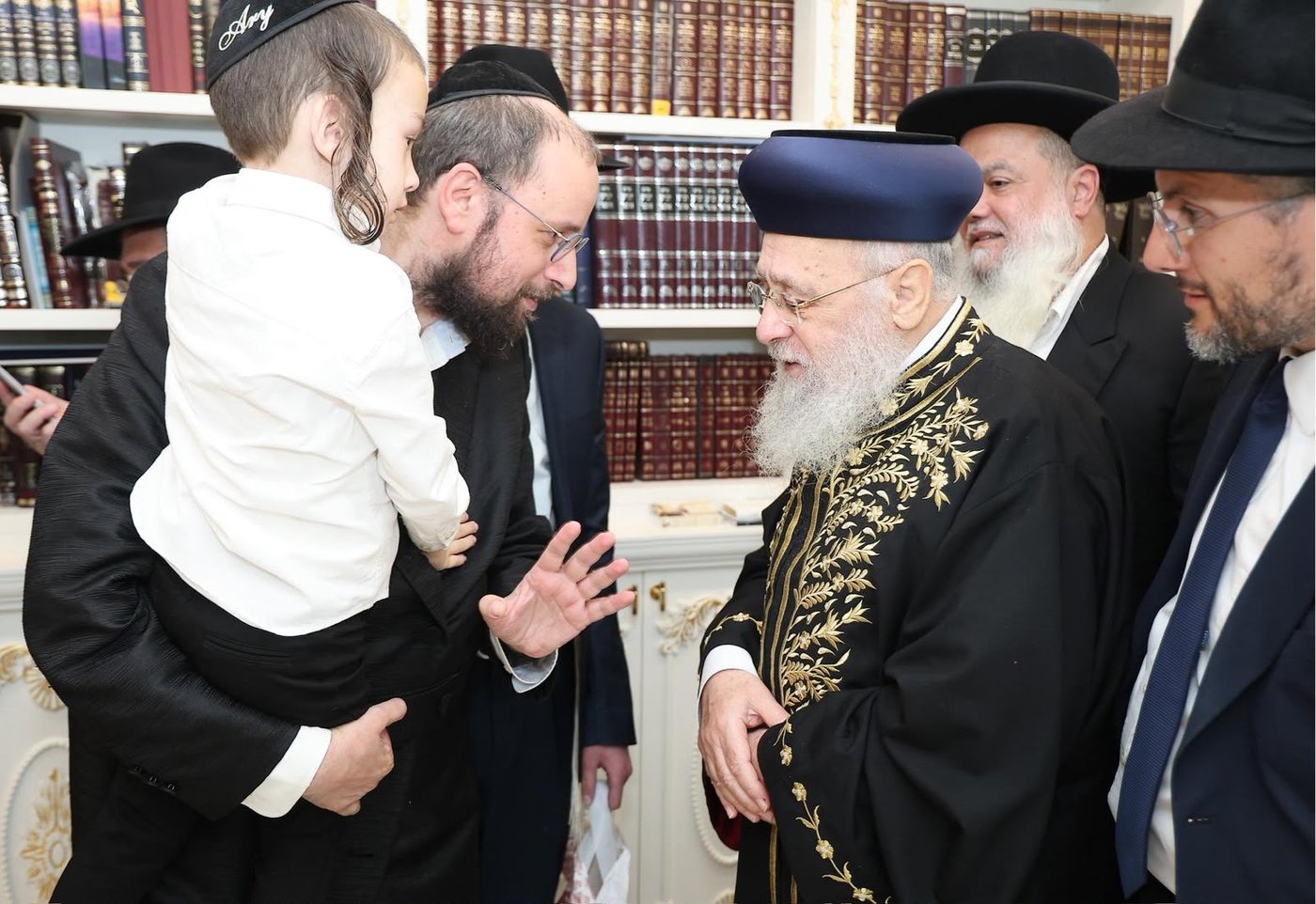 הח"כ שסיים ש"ס וזכה להקדשה | 'זיידל'ע' עם כל התמונות, הנייעס והחשיפות של השבוע