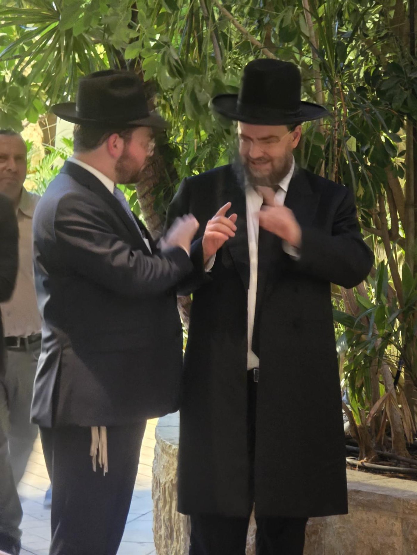 הח"כ שסיים ש"ס וזכה להקדשה | 'זיידל'ע' עם כל התמונות, הנייעס והחשיפות של השבוע