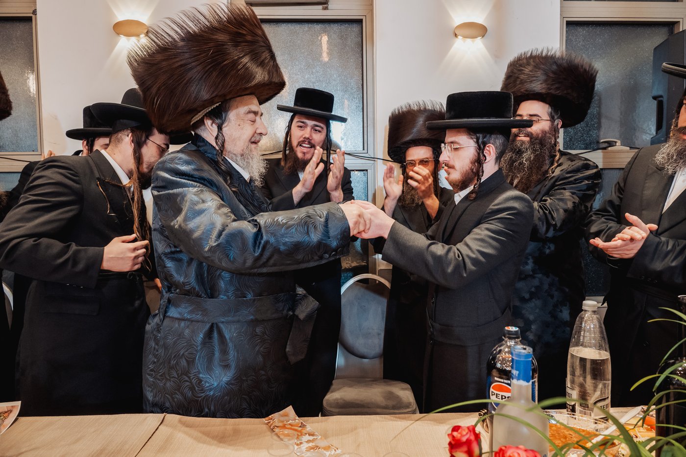שמחת אירוסי נינת הגרי"מ שכטר