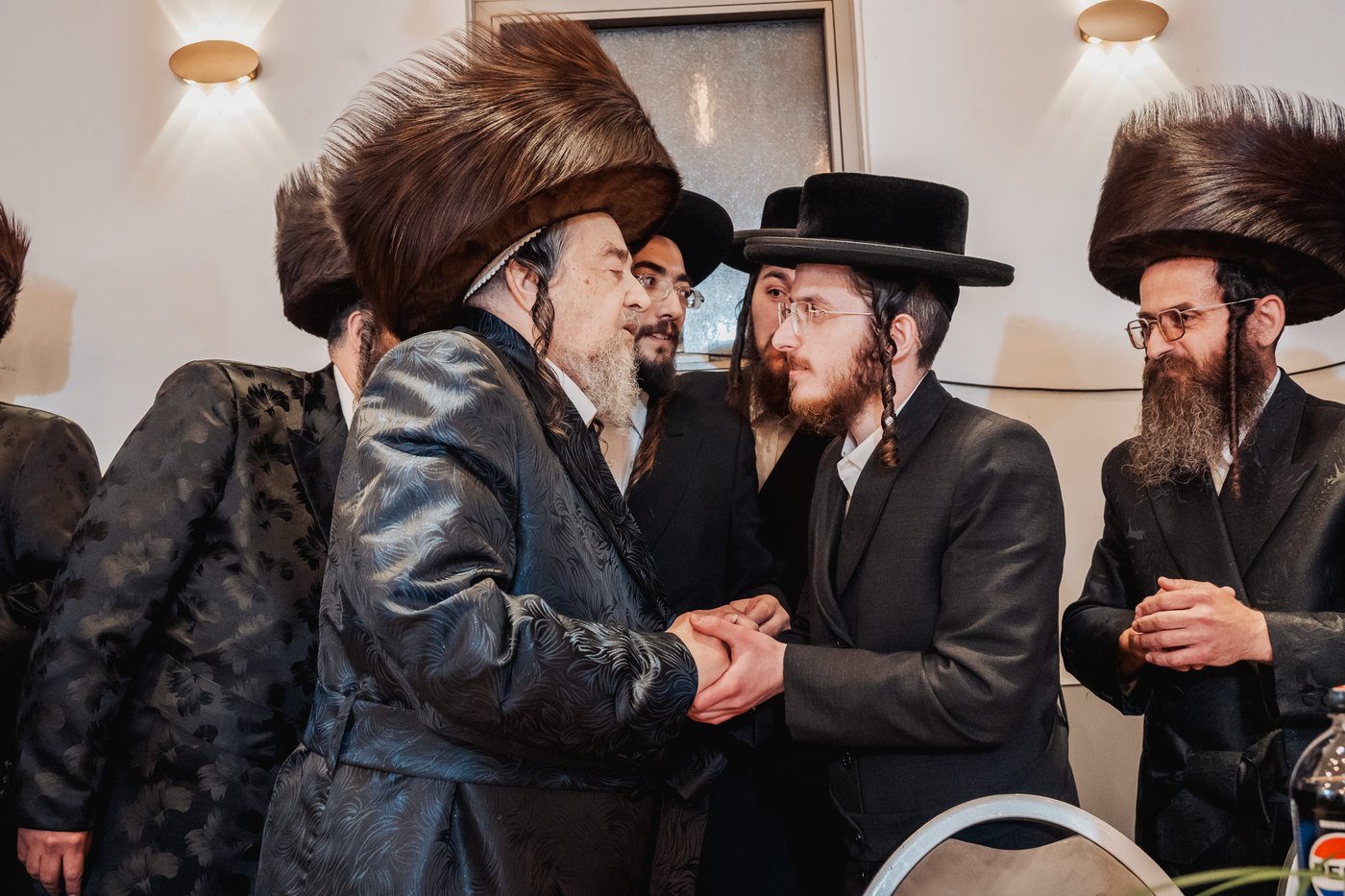שמחת אירוסי נינת הגרי"מ שכטר