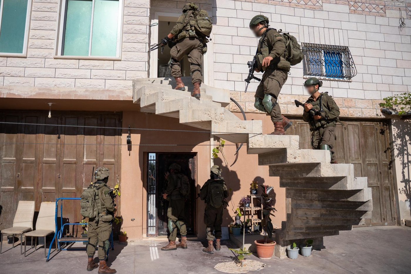 דובר צה"ל חושף: יותר מקילומטר מנהרות הושמד ברצועה השבוע