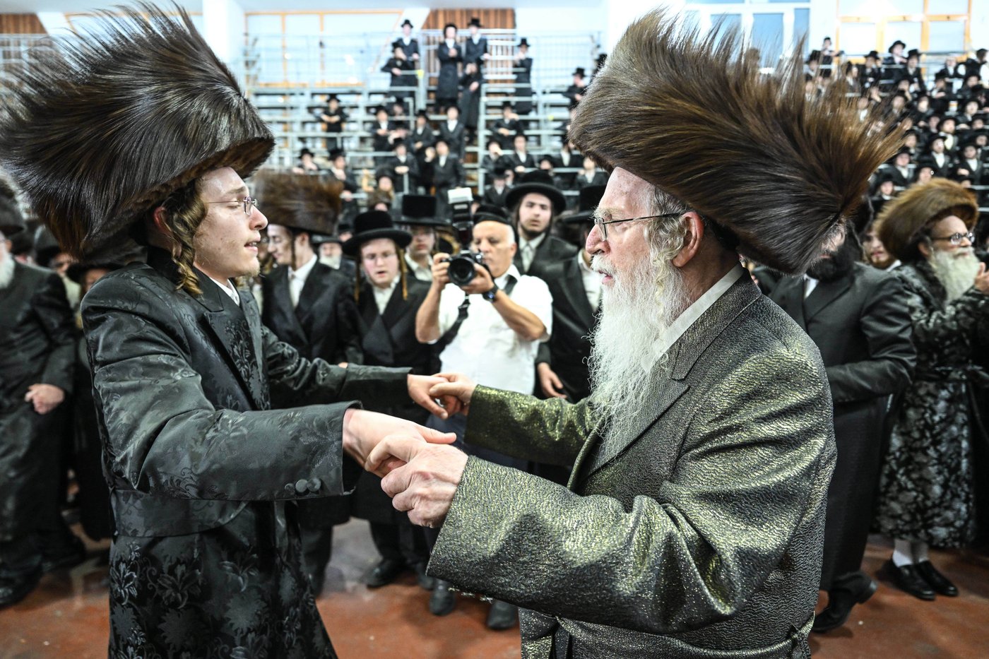 שמחת בית צאנז זוויעהל - נדבורנה חיפה - אטניא