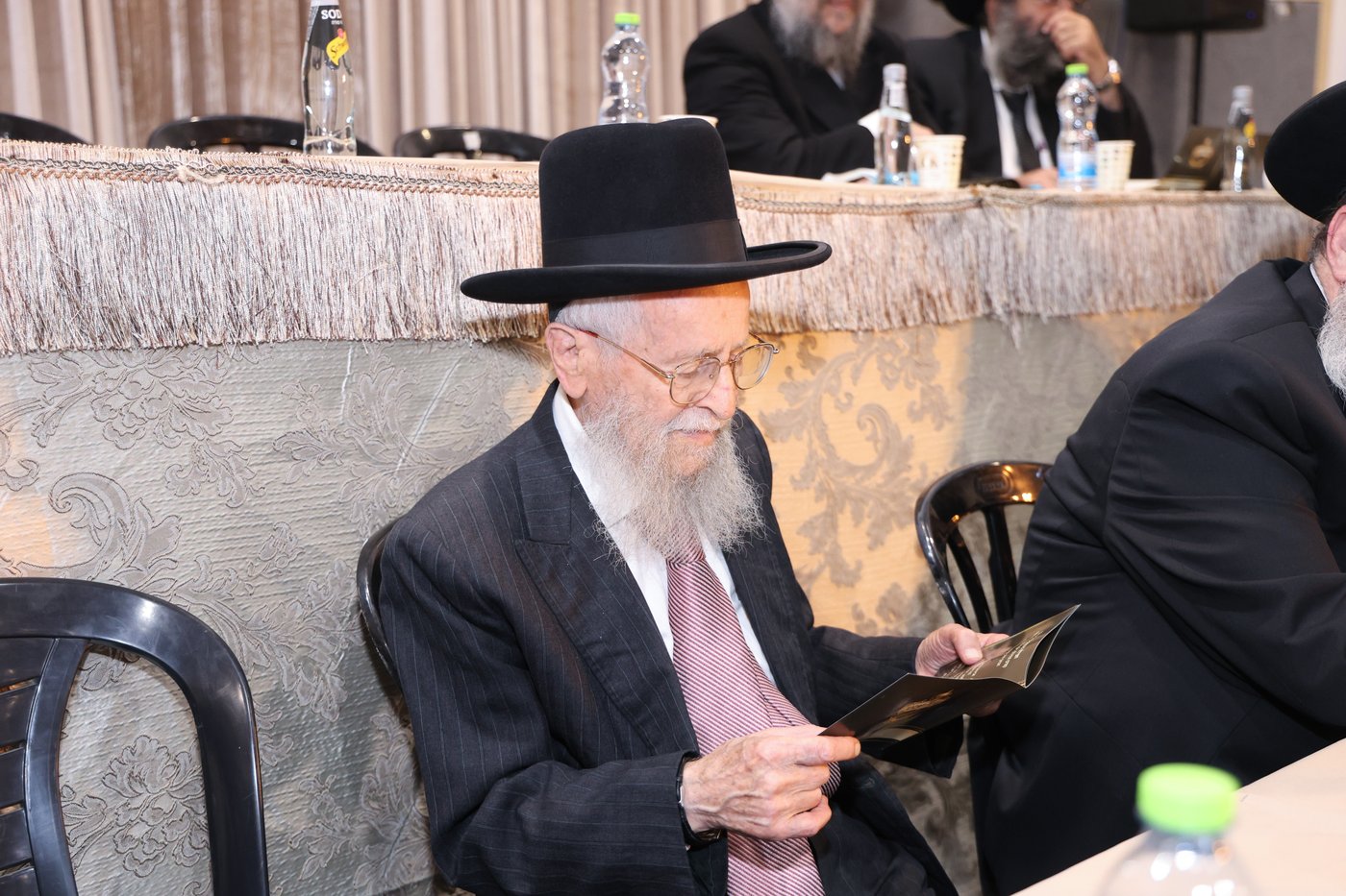 מסיבת חומש במוסדי עולם