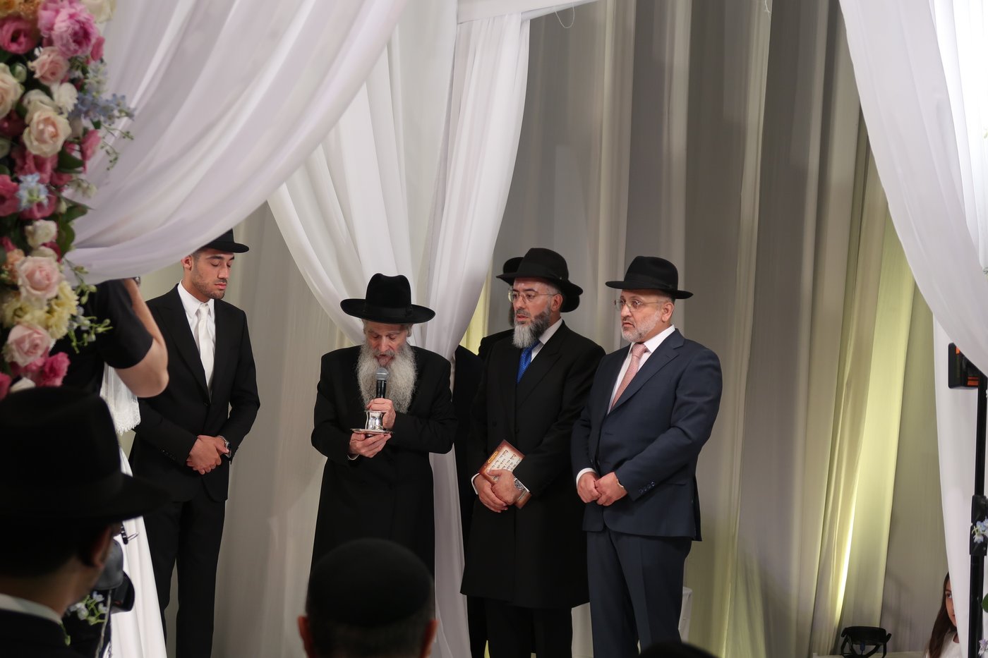 שמחת נישואי נכד האדמו"ר רבי דוד אביחצירא 