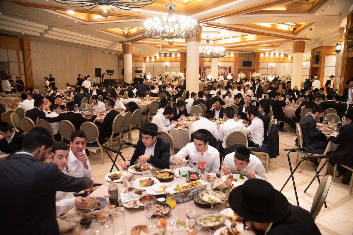 הכנסת ס"ת בכסא רחמים