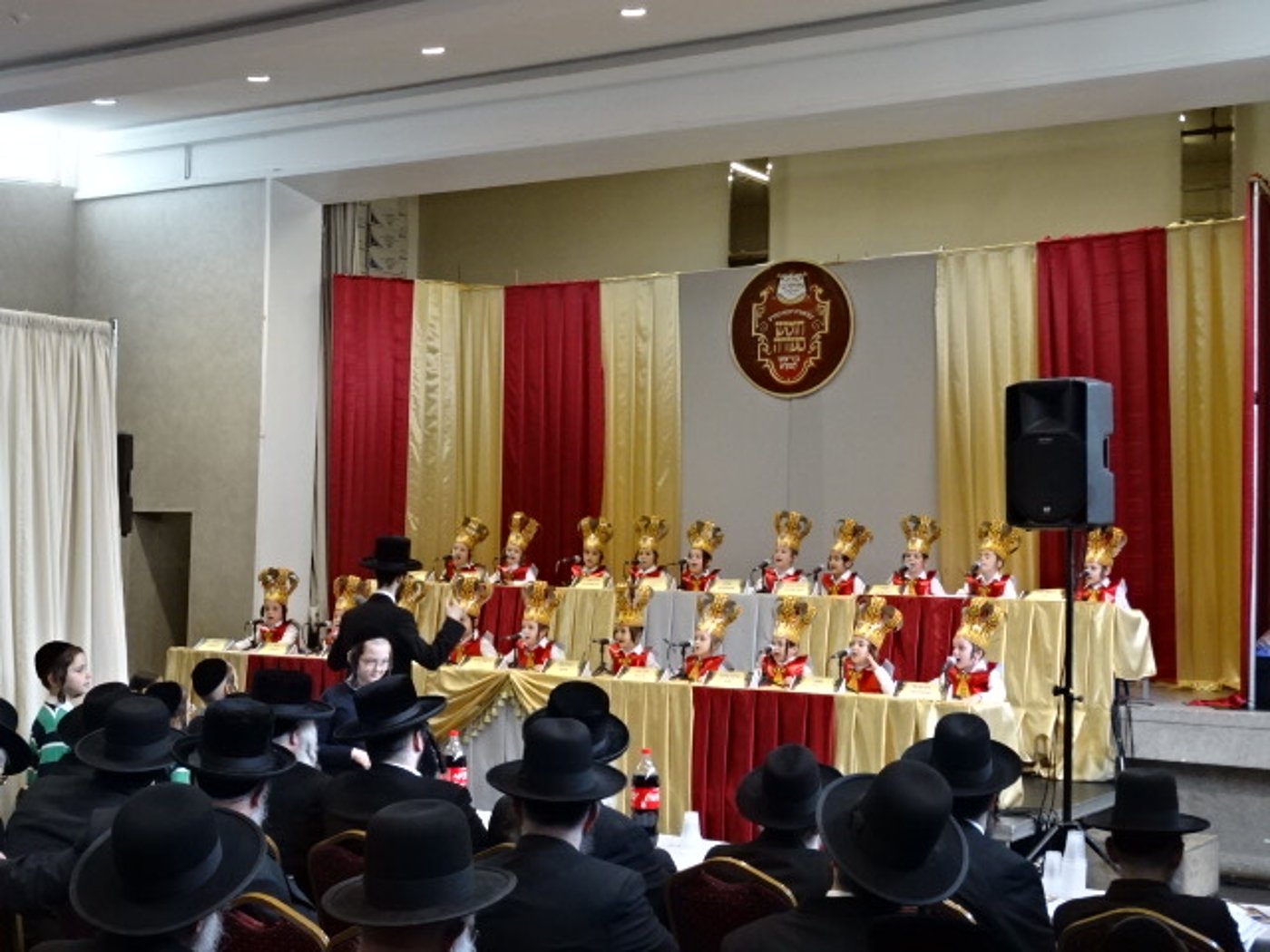 מסיבת חומש בדושינסקיא לונדון