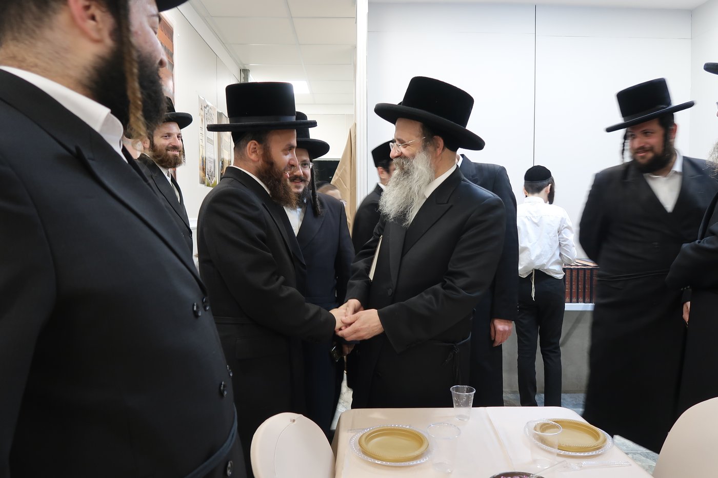 חנוכת הבית לשטיבל בעלזא במתחם הסופרים