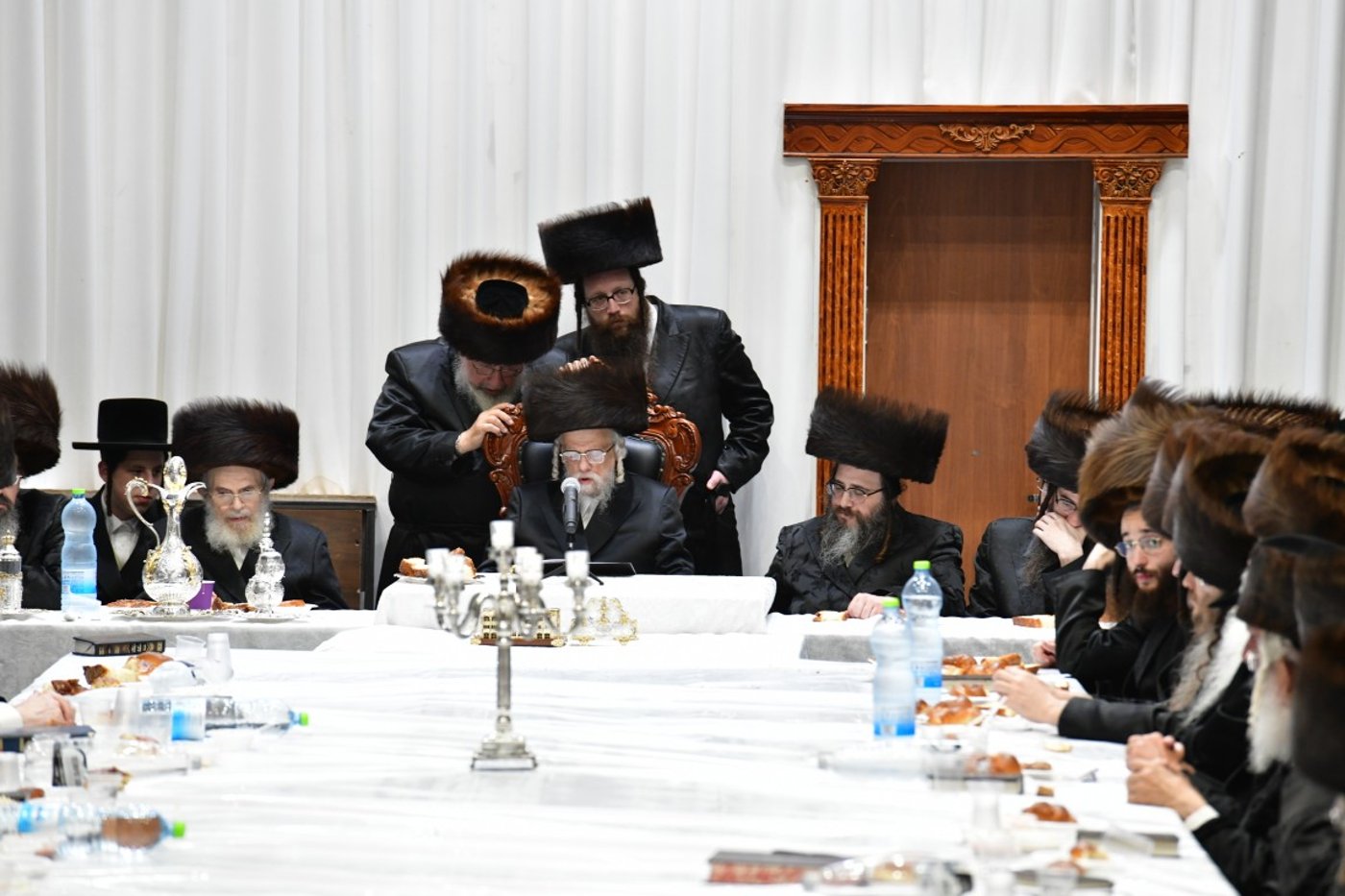 מוצאי שבת יארצייט בסערט ויזניץ