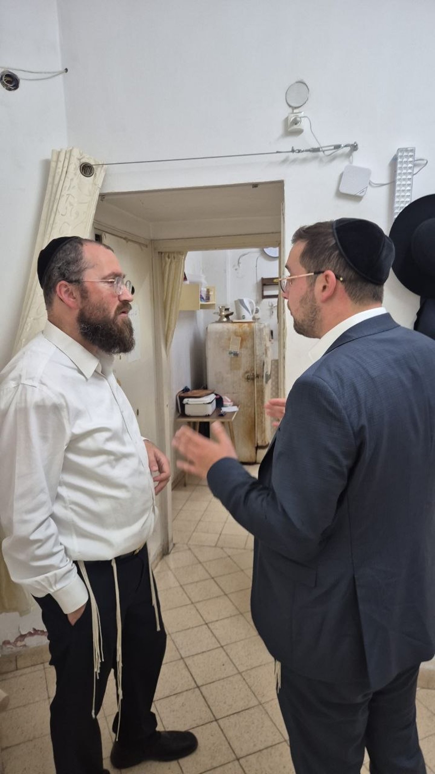 הרב שזעם על הביטאון | 'זיידל'ע' עם כל התמונות, הנייעס והחשיפות של השבוע